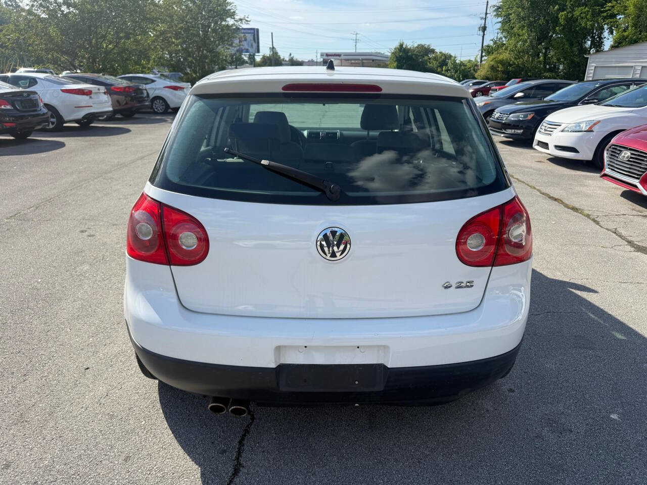 Used 2007 Volkswagen Rabbit 4-Door FWD image 6