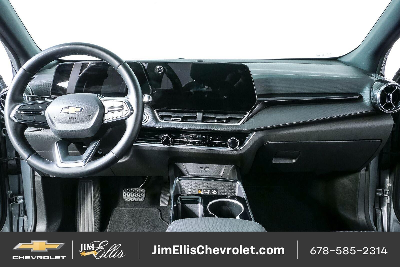 Certified 2025 Chevrolet Equinox LT w/ Convenience Package II FWD image 17