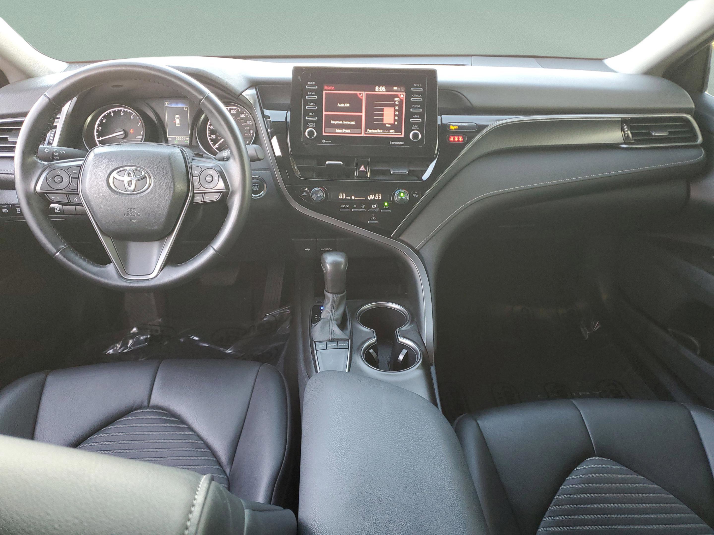 Used 2024 Toyota Camry SE image 13