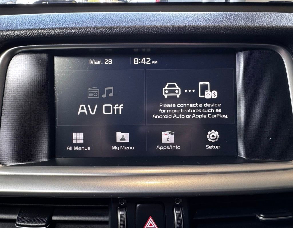 Used 2020 Kia Optima LX image 29