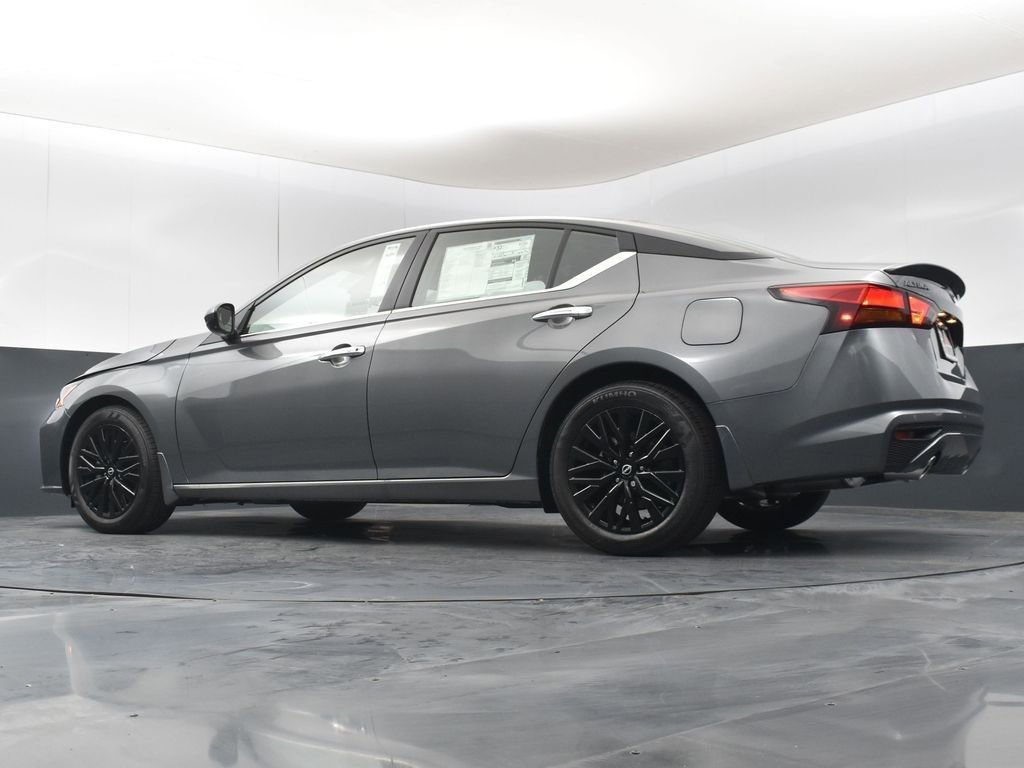 New 2025 Nissan Altima 2.5 SV w/ SV Special Edition Package image 39