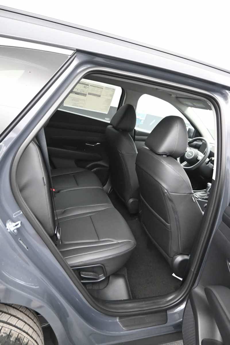 New 2026 Hyundai Tucson SEL Plus AWD/4WD image 12
