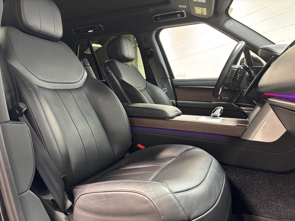 Used 2024 Land Rover Range Rover SE image 31