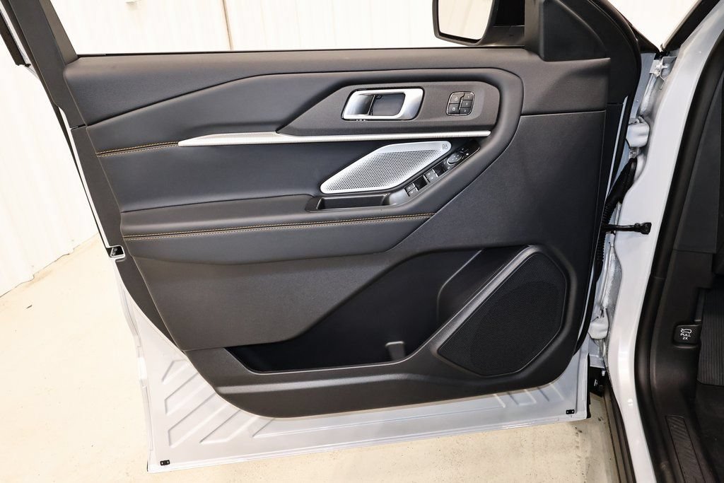 New 2026 Ford Explorer Tremor w/ Tremor Ultimate Package AWD/4WD image 9