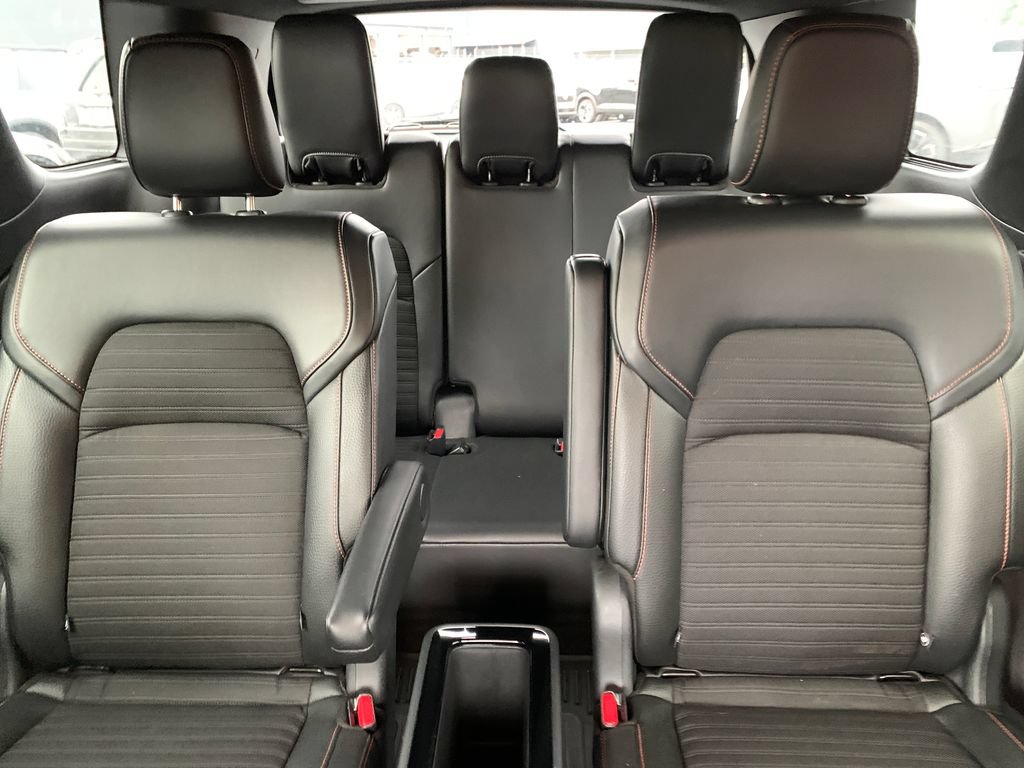 Used 2024 Nissan Pathfinder Rock Creek AWD/4WD image 27