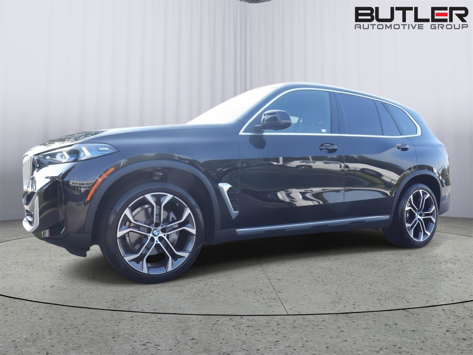 Used 2026 BMW X5 sDrive40i RWD image 1