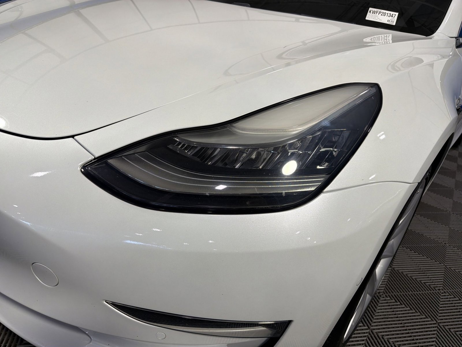 Used 2020 Tesla Model 3 Standard Range Plus image 13