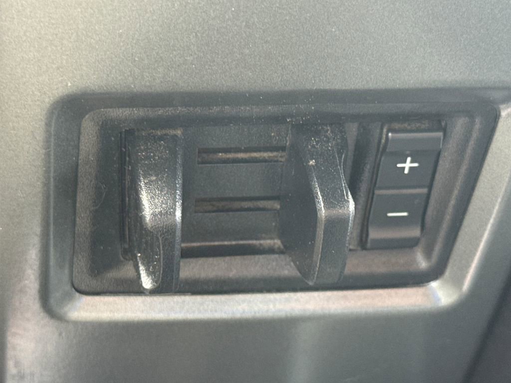 Used 2022 Ford F350 XLT image 29