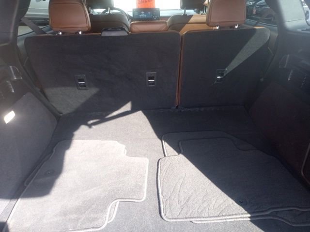 Used 2021 Lincoln Nautilus Reserve image 8