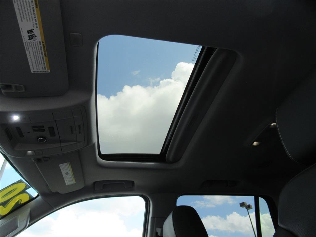 Used 2020 GMC Yukon SLT RWD image 19