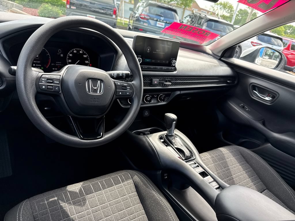 Certified 2025 Honda HR-V LX image 23
