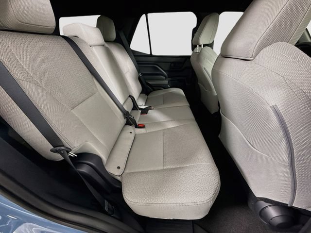 New 2026 Toyota 4Runner SR5 AWD/4WD image 25