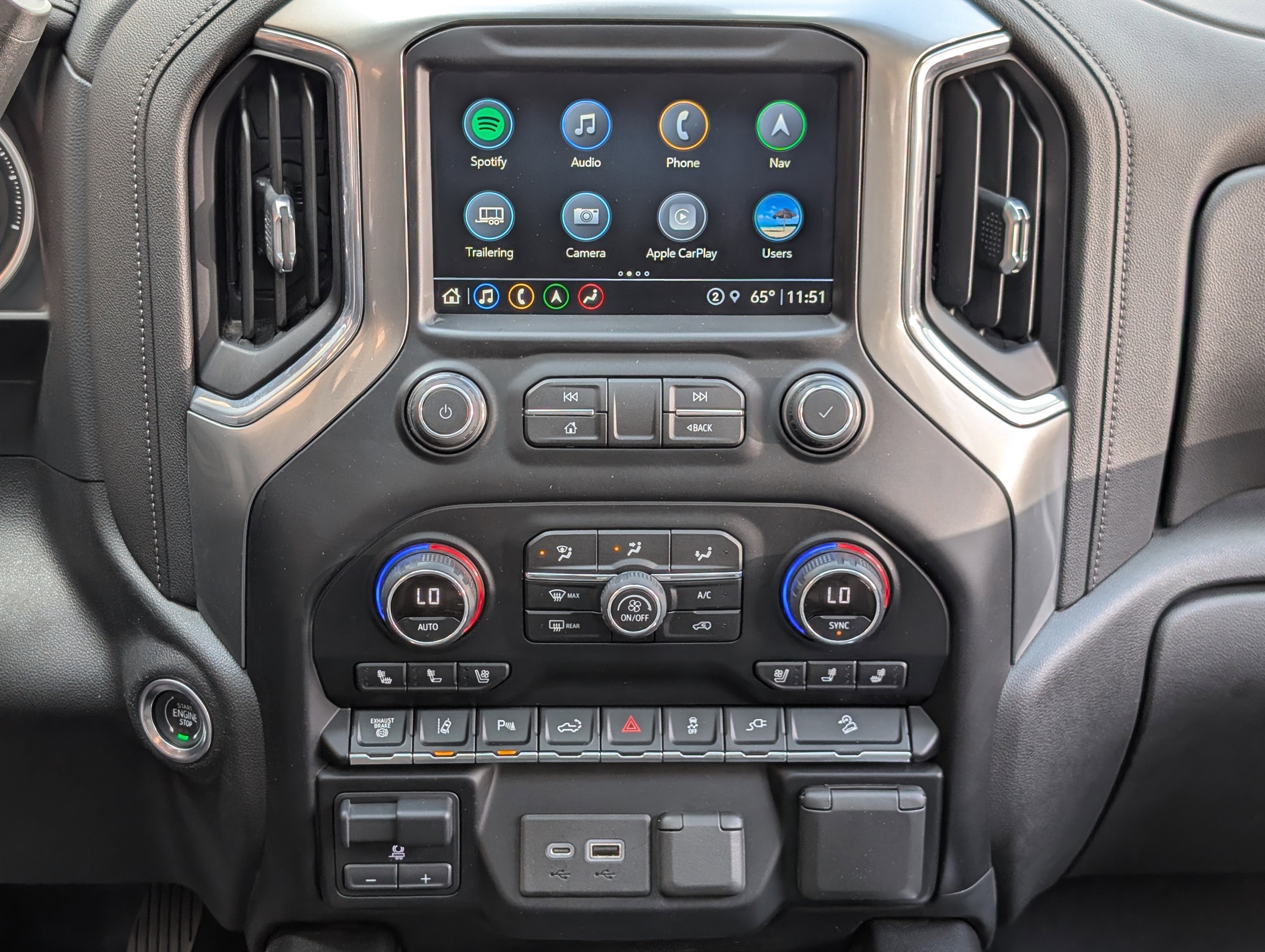 Used 2021 Chevrolet Silverado 2500 LTZ w/ LTZ Premium Package image 26