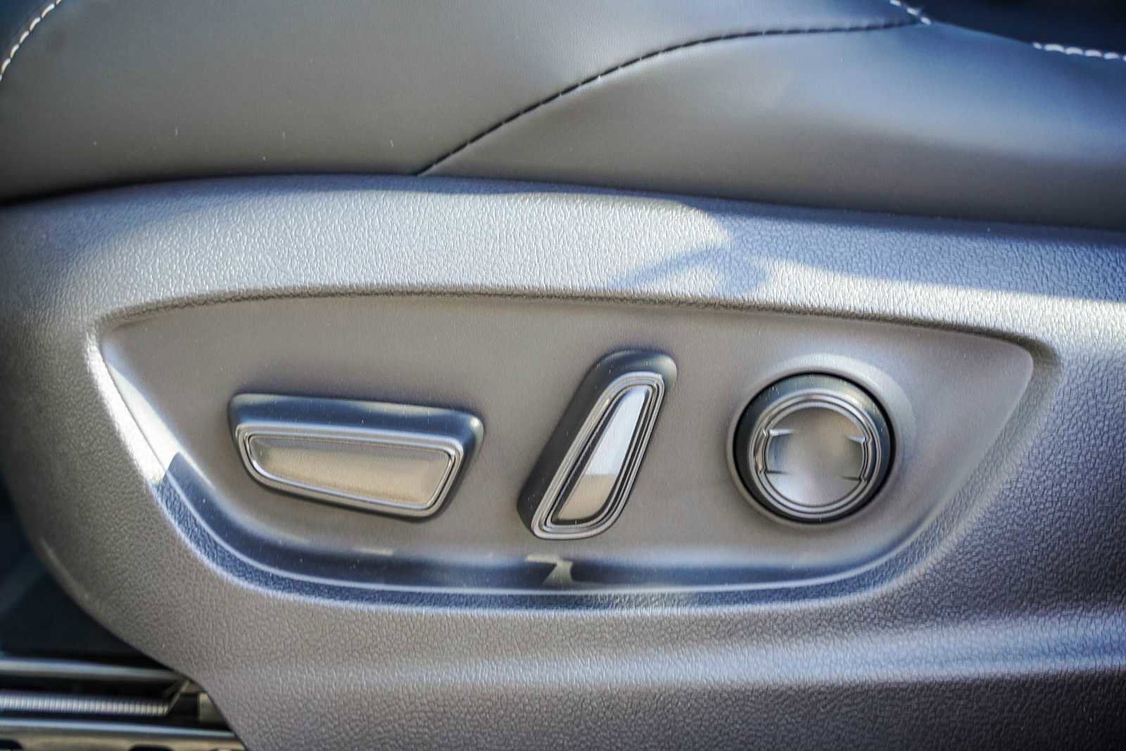 New 2026 Subaru Solterra Premium image 21