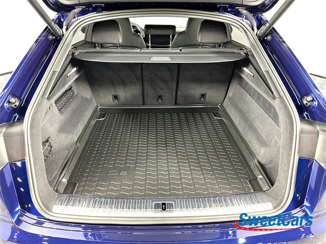 Used 2024 Audi RS Q8 image 48