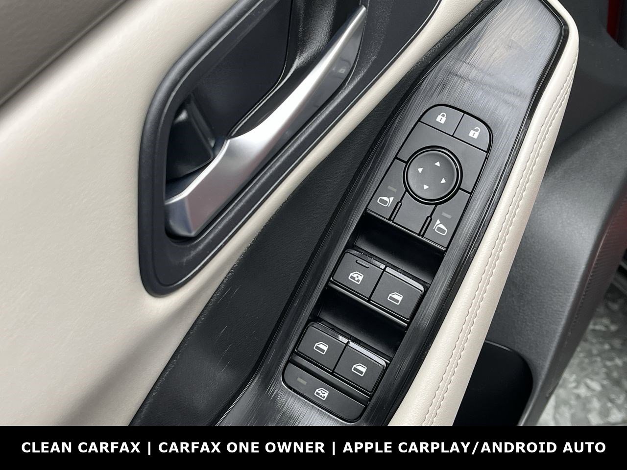 Used 2025 Nissan Rogue SV image 7