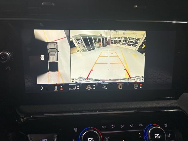 Used 2025 GMC Sierra 1500 AT4 w/ AT4 Premium Package image 26