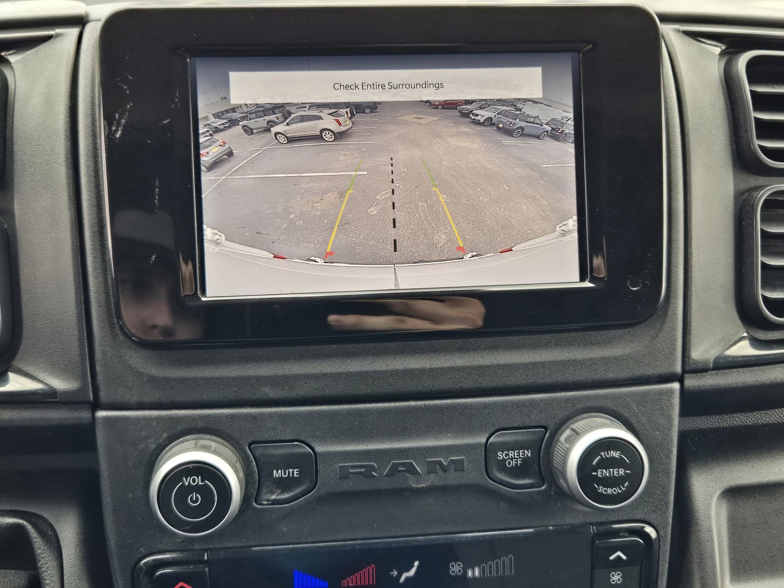 Used 2023 RAM ProMaster 2500 FWD image 16