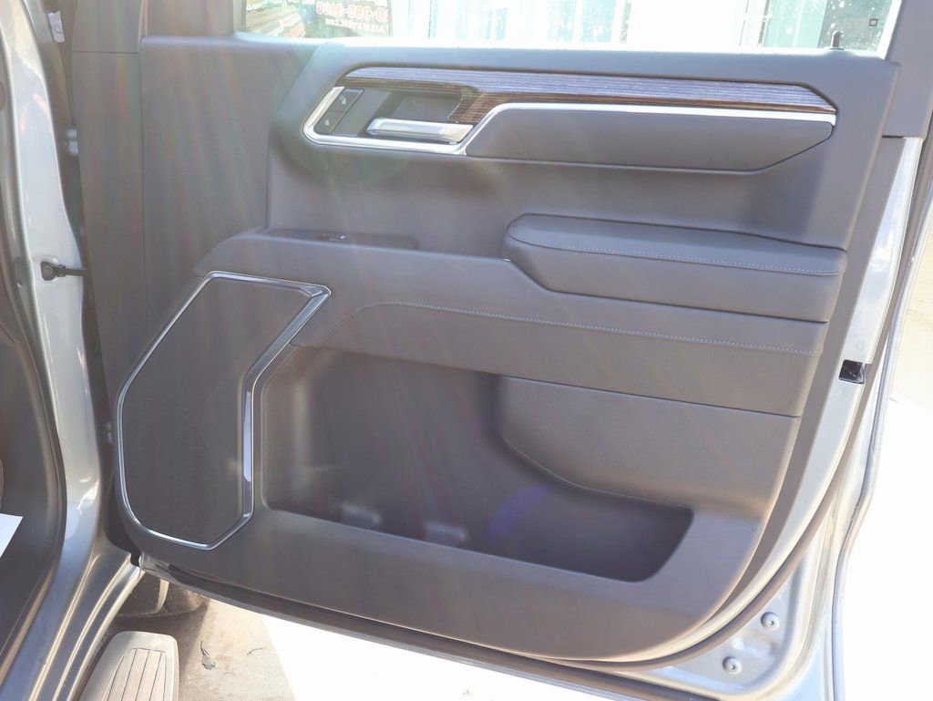 New 2026 GMC Sierra 1500 Elevation image 39