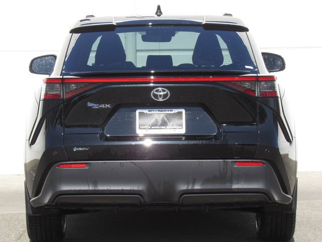 Used 2025 Toyota bZ4X FWD w/ Weather Package image 7