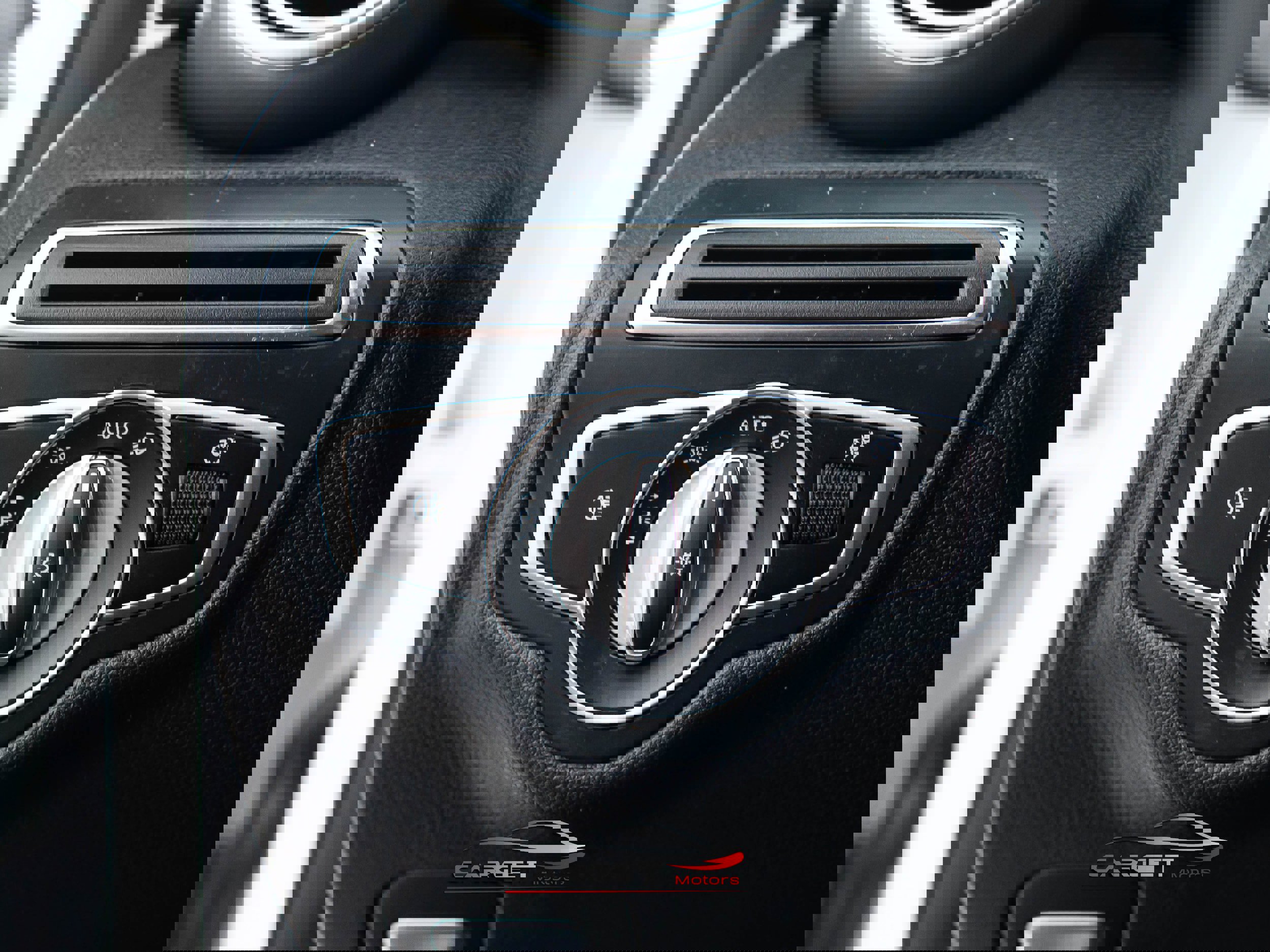 Used 2020 Mercedes-Benz C 300 4MATIC Sedan image 34