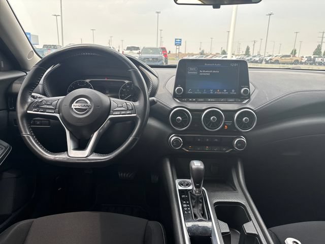 Used 2022 Nissan Sentra SV FWD image 12