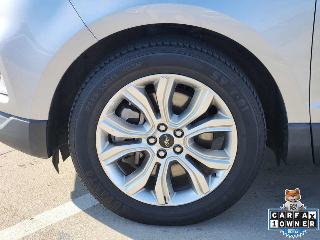 Used 2024 Ford Edge Titanium image 16