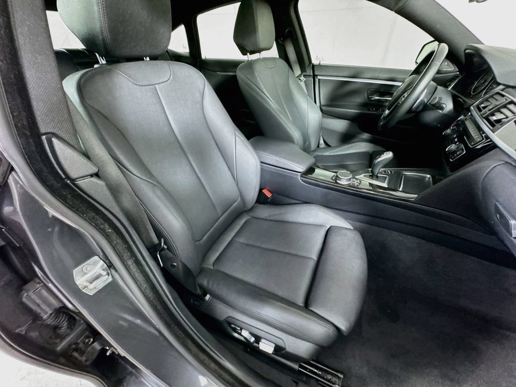 Used 2020 BMW 440i Gran Coupe RWD image 38