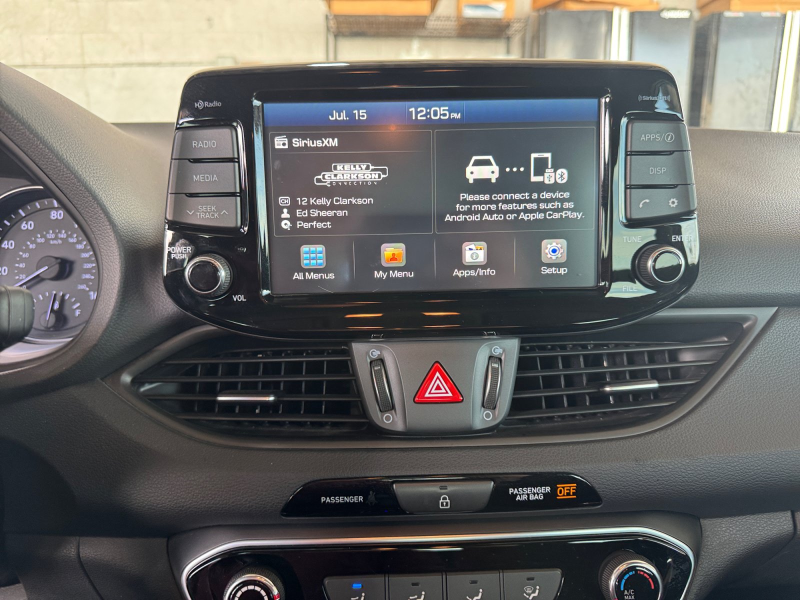 Used 2020 Hyundai Elantra GT FWD image 20