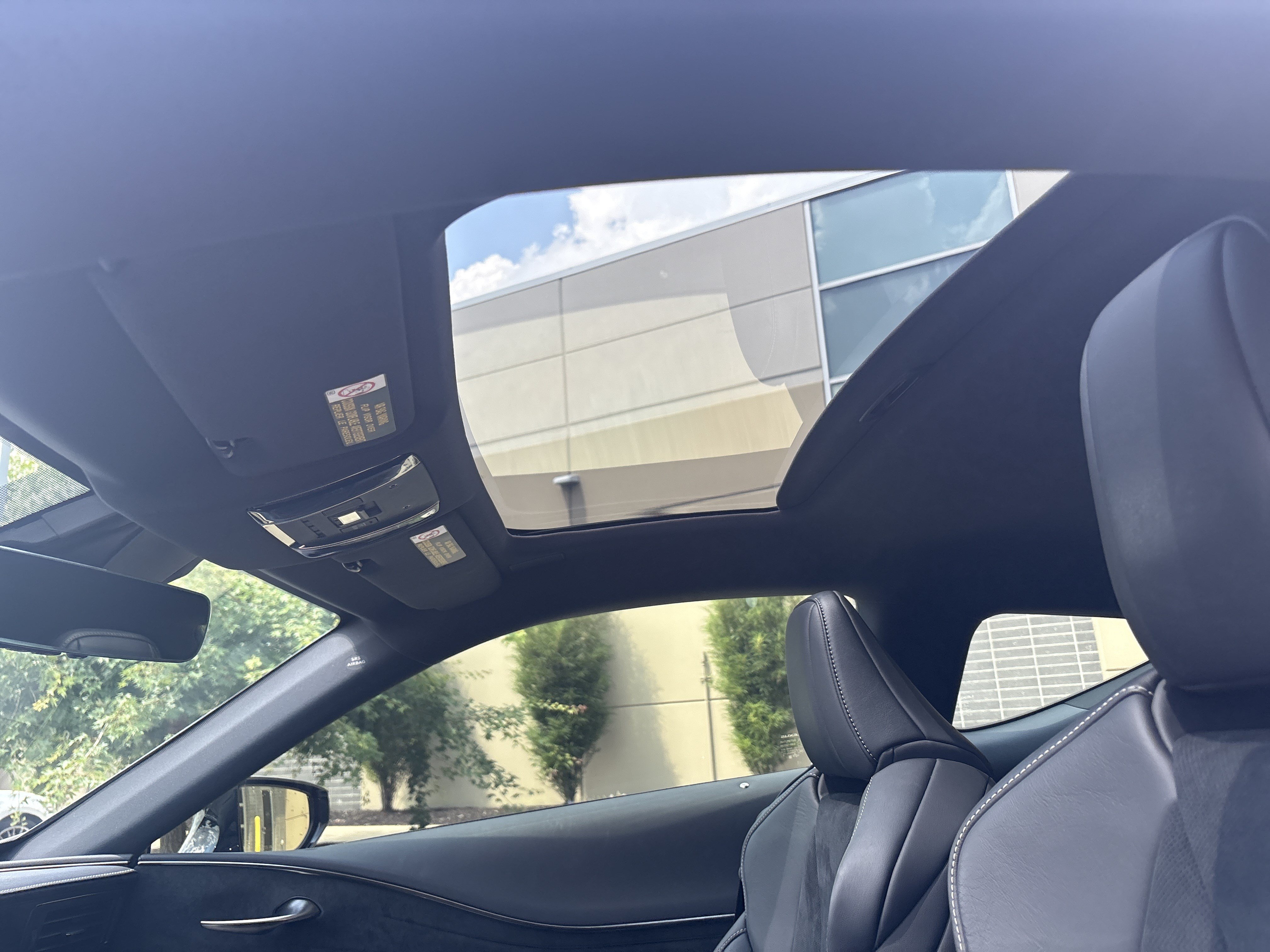 Certified 2022 Lexus LC 500 Coupe w/ Sport Package RWD image 28