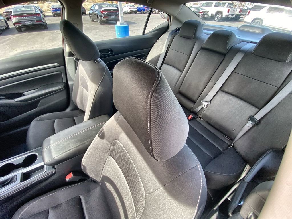 Used 2023 Nissan Altima 2.5 SV image 19