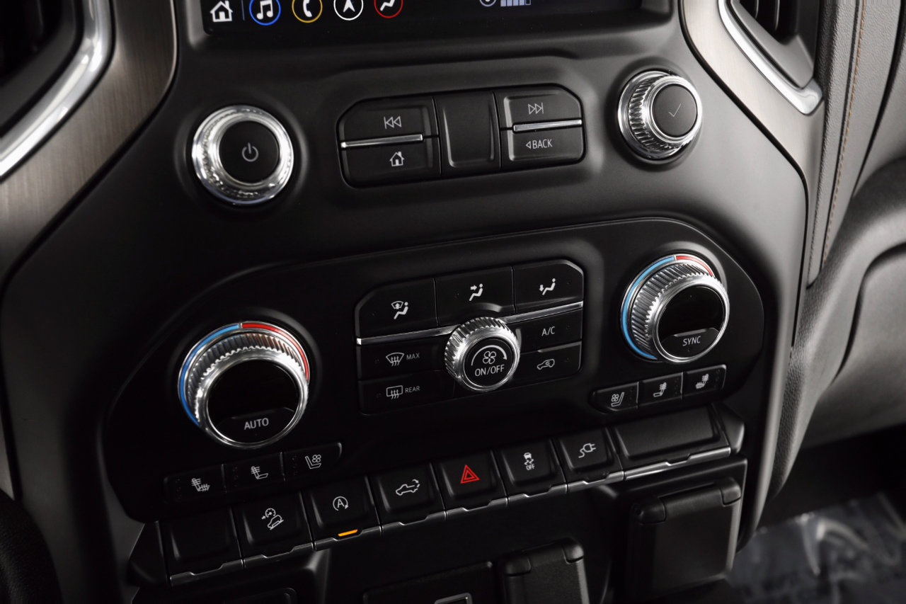 Used 2021 GMC Sierra 1500 AT4 w/ AT4 Preferred Package image 19