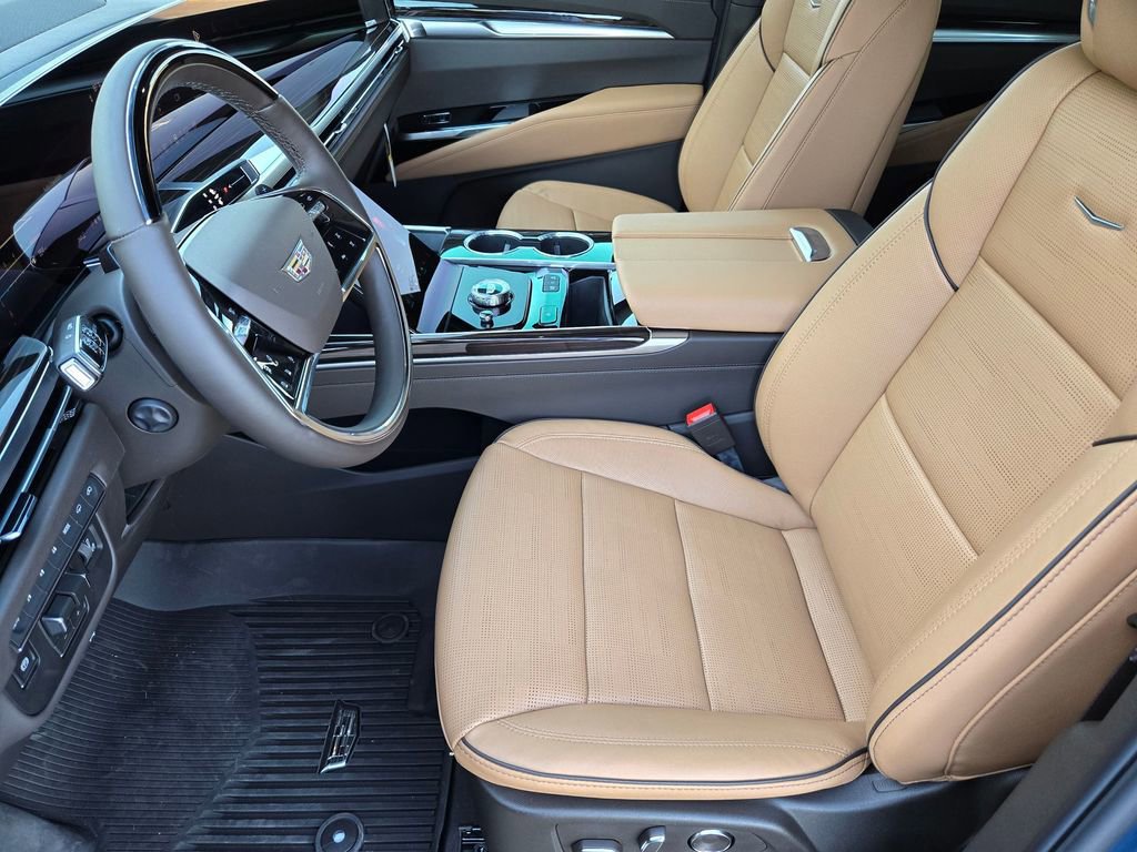 New 2026 Cadillac Escalade Luxury w/ Touring Package image 11