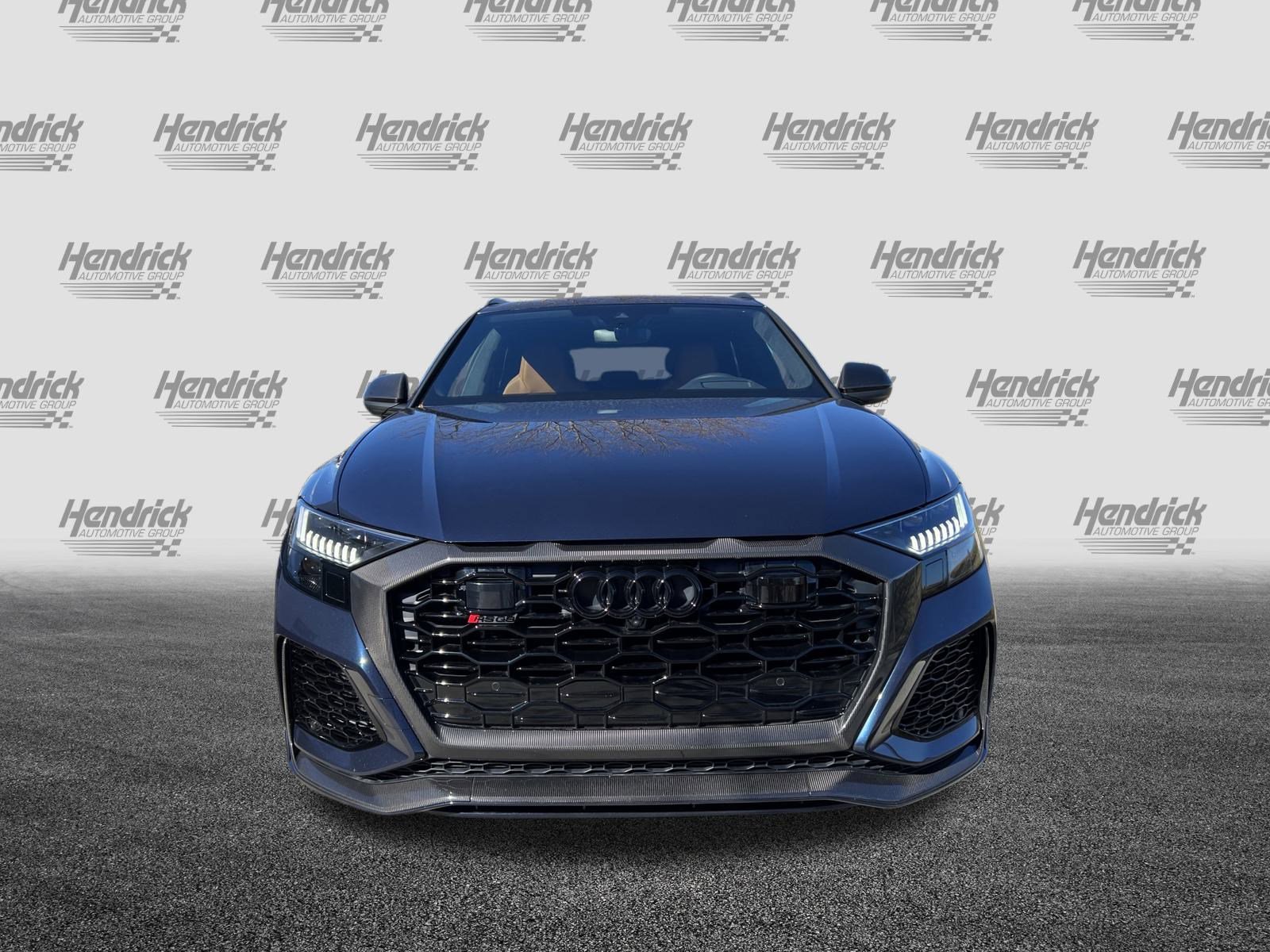 Certified 2024 Audi RS Q8 image 3