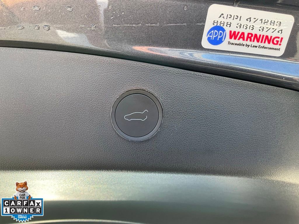 Used 2023 Tesla Model 3 Standard Range image 10