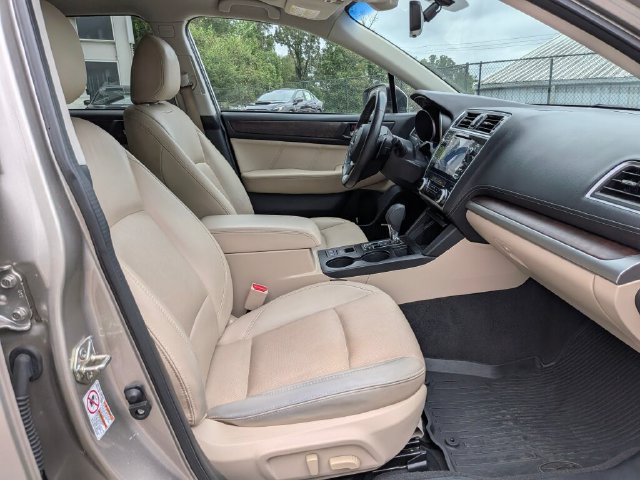 Used 2019 Subaru Outback 2.5i Limited AWD/4WD image 38