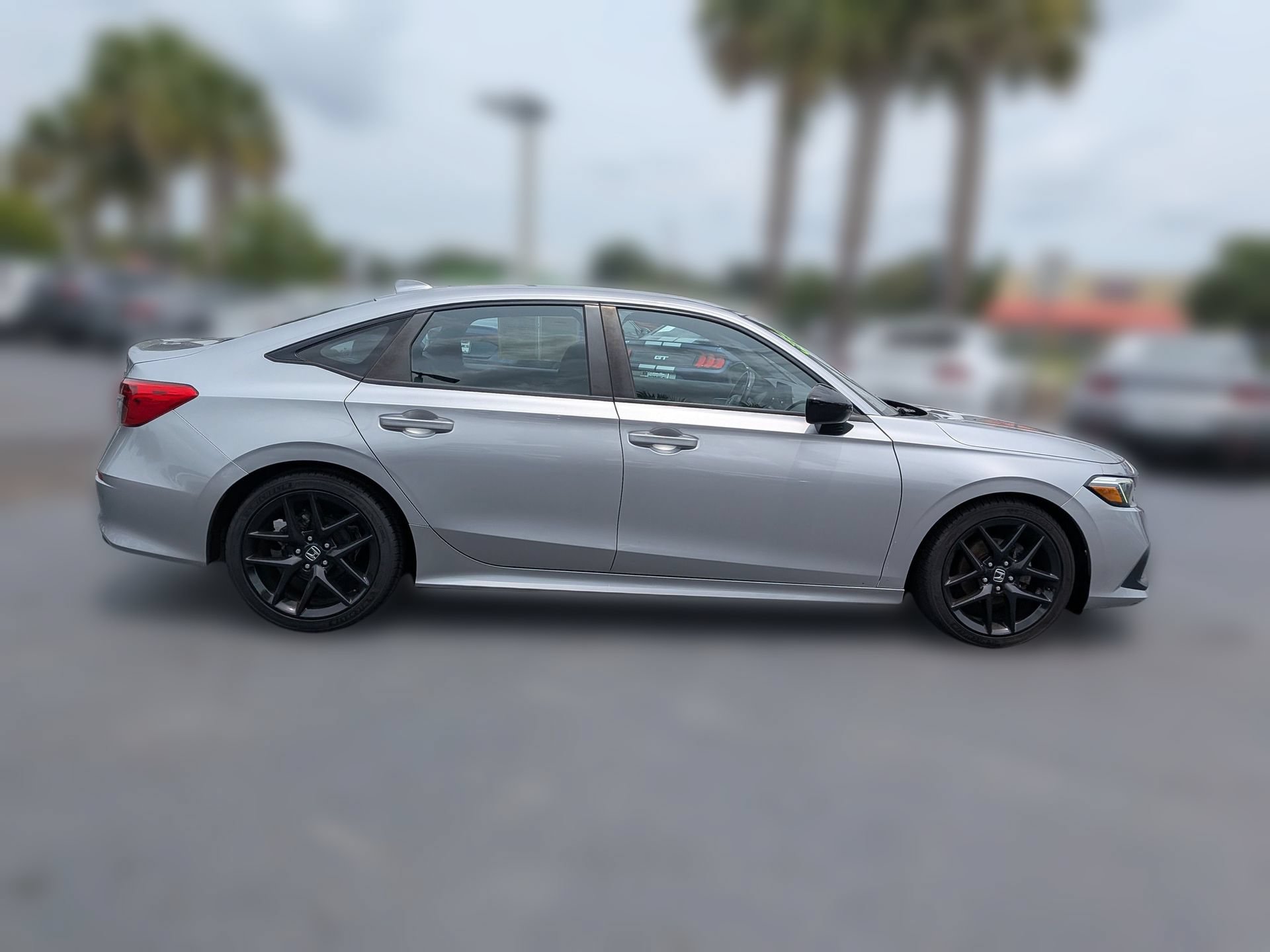 Used 2023 Honda Civic Sport image 4