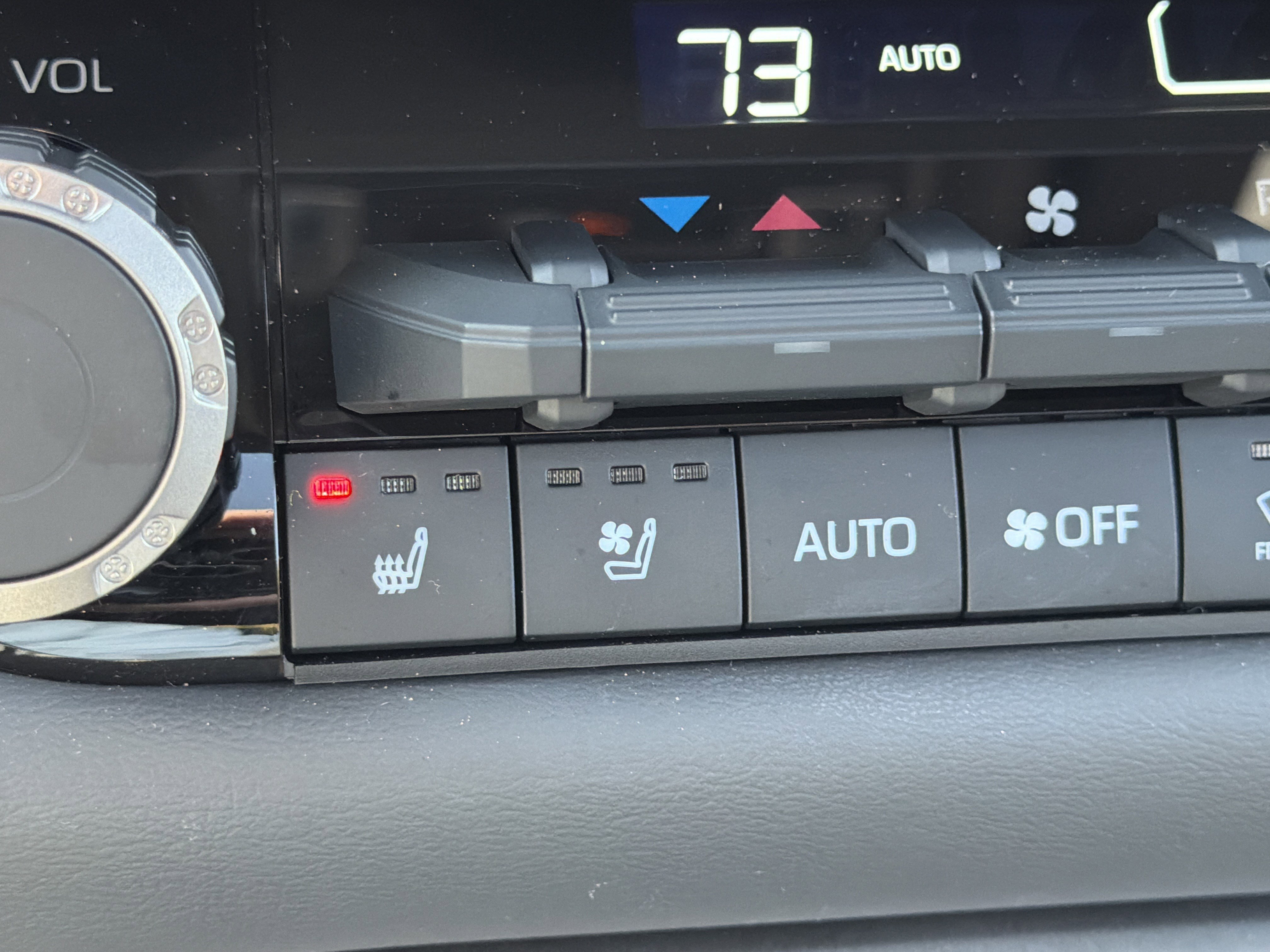 Used 2026 Toyota Sequoia Platinum image 32