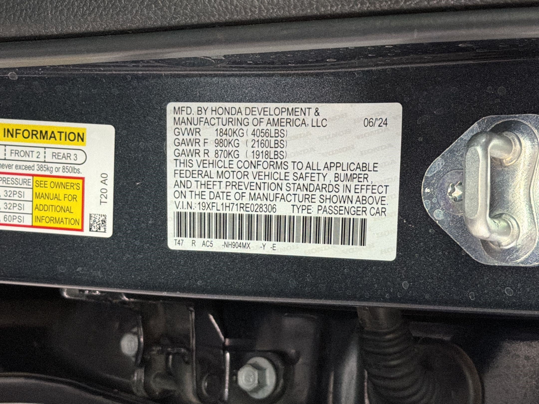 Certified 2024 Honda Civic EX-L image 25