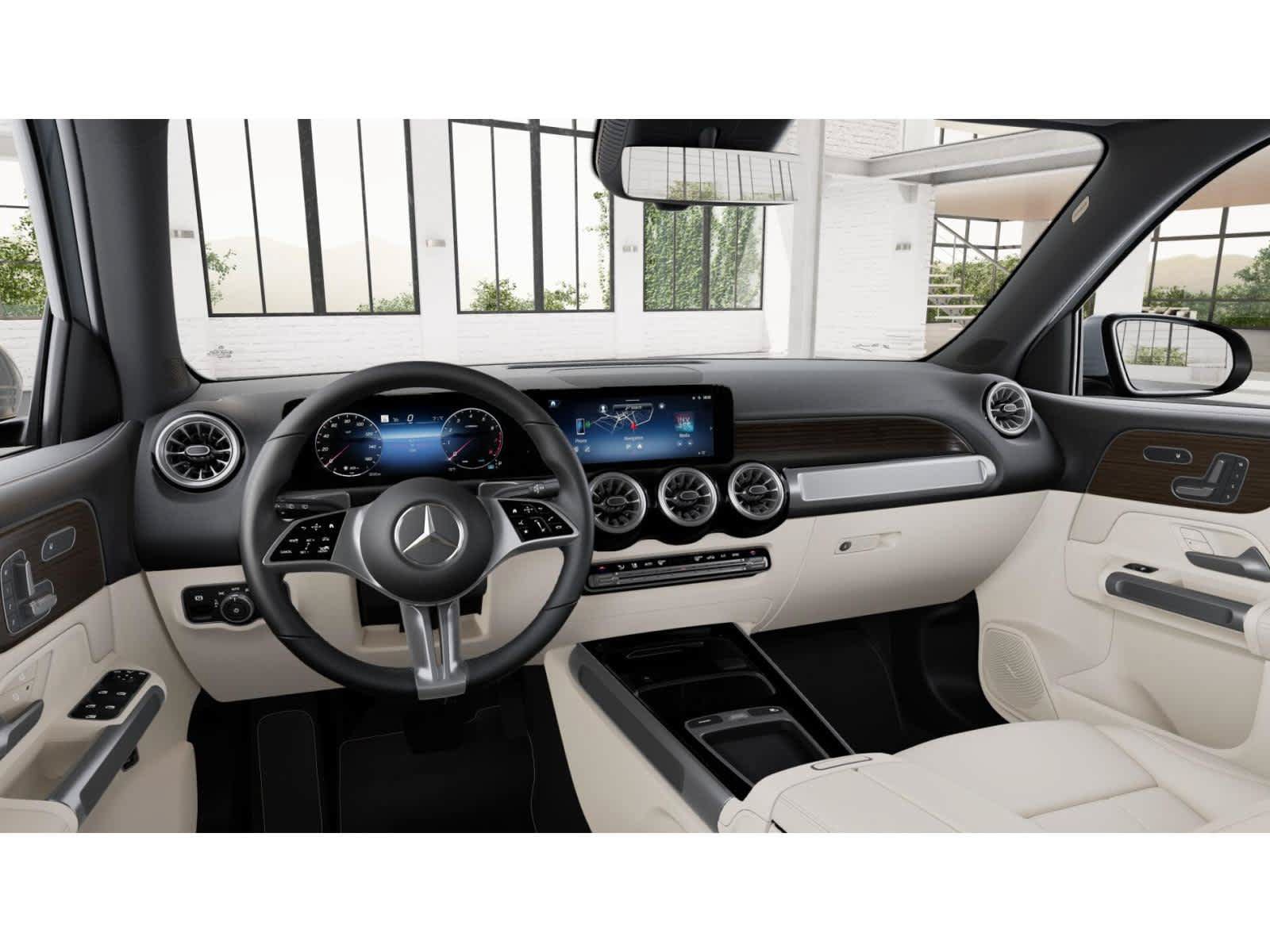 New 2026 Mercedes-Benz GLB 250 4MATIC image 2