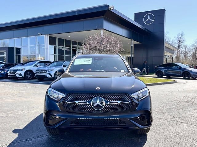 New 2026 Mercedes-Benz GLC 300 4MATIC image 2