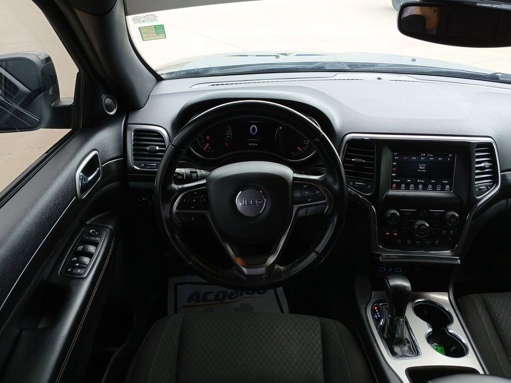 Used 2021 Jeep Grand Cherokee Freedom Edition RWD image 12