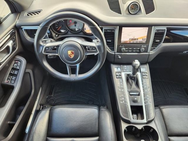 Used 2017 Porsche Macan S image 26