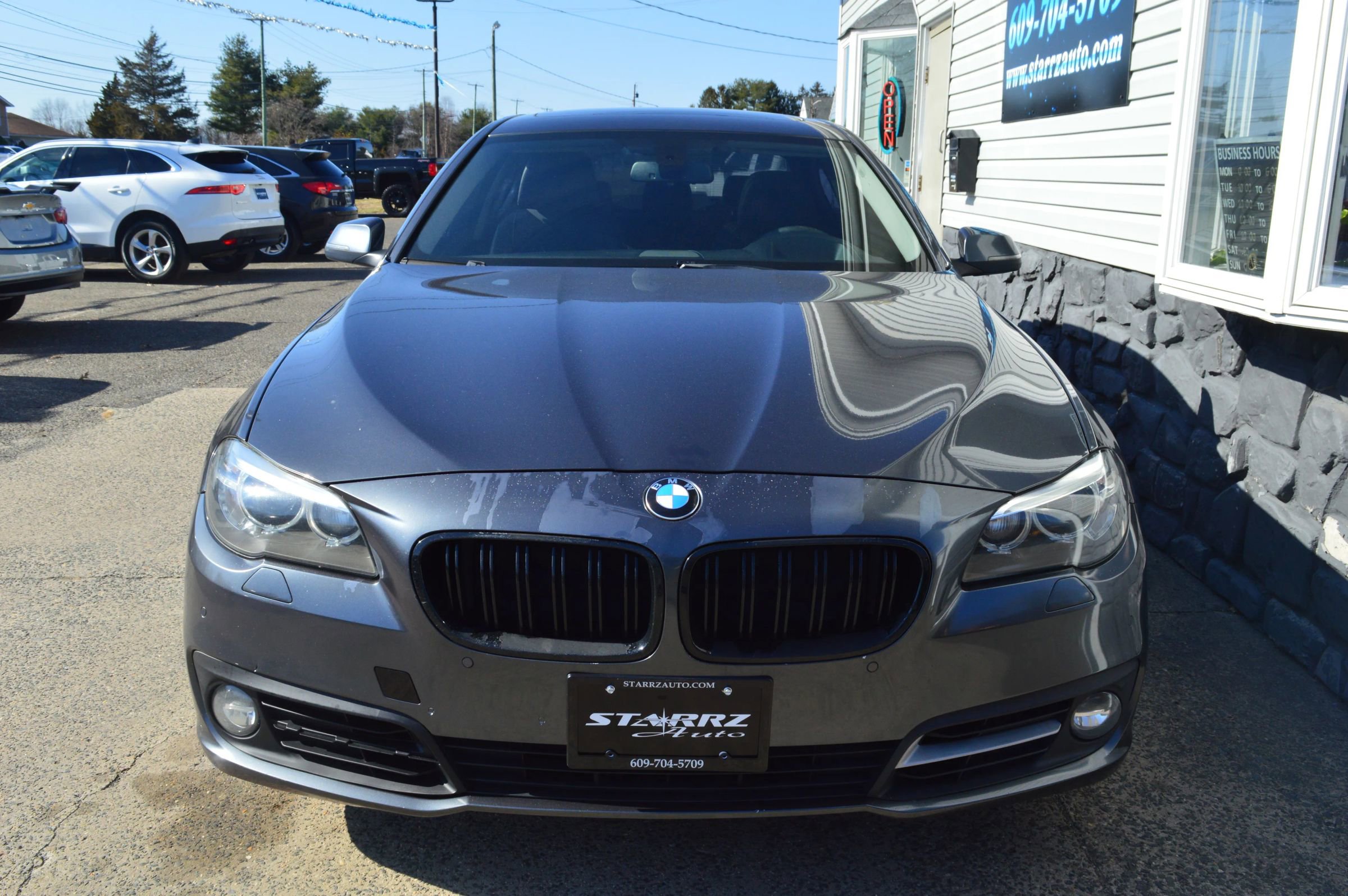 Used 2016 BMW 528i Sedan image 8