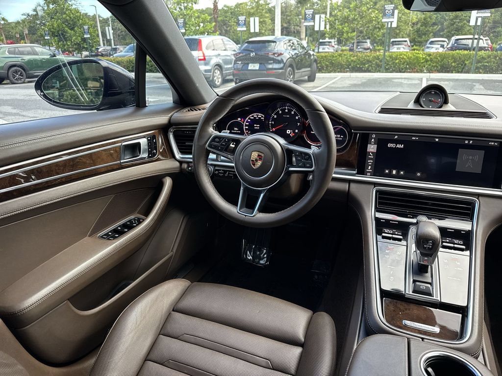 Used 2018 Porsche Panamera 4 Executive AWD/4WD image 21