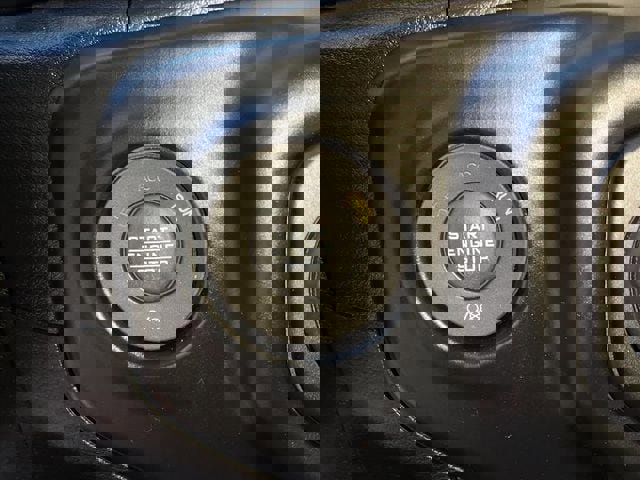 Used 2021 Jeep Gladiator Sport image 20