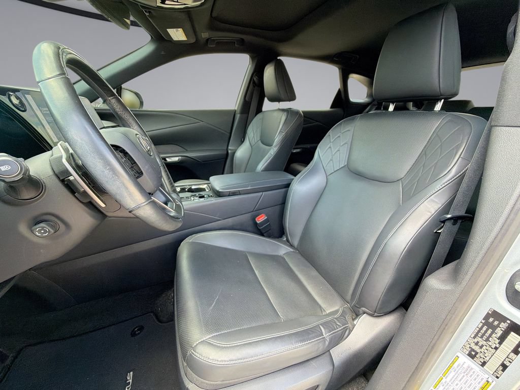 Certified 2023 Lexus RX 350h w/ Cold Area Package AWD/4WD image 30