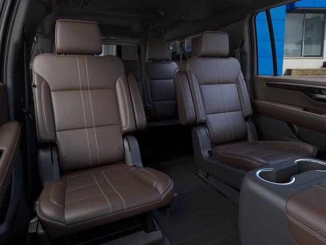 New 2026 Chevrolet Suburban High Country w/ Sun And Tow Package AWD/4WD image 17