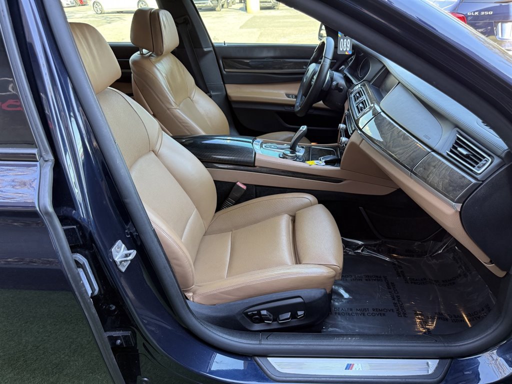 Used 2015 BMW 740i RWD image 18