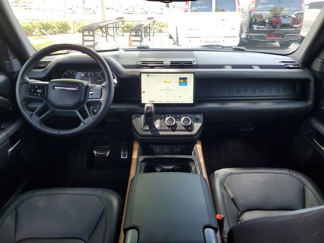Used 2023 Land Rover Defender 110 X image 11